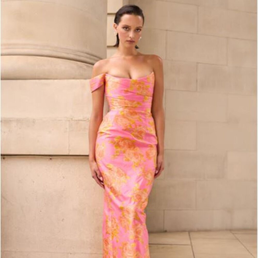 Sau Lee Jackson Gown